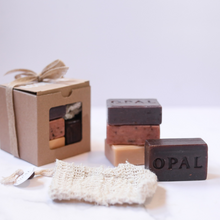 Cargar imagen en el visor de la galería, Kit de Regalo 4 Jabones y Bolsa Sisal