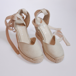 Baak Beige