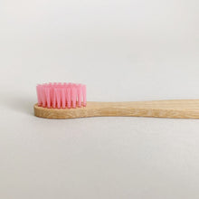 Cargar imagen en el visor de la galería, Cepillo de Dientes de Bambú Niños